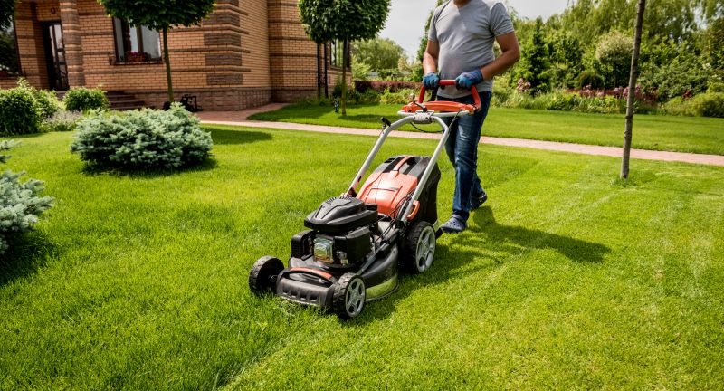 Residential Lawn Mowing in Bowie, MD